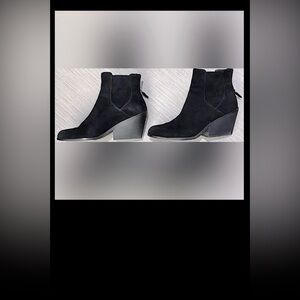 Eileen Fisher Booties Suede Leather Back Zipper 3” block heels in Black size 7.5